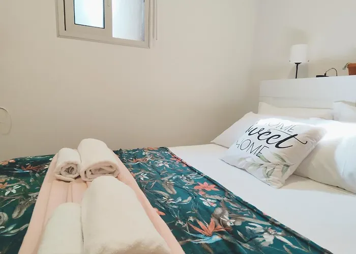 Bed and Breakfast Get Cozy